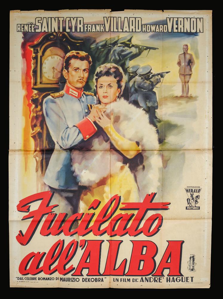 L'immagine riproduce uno dei manifesti conservati presso la Mediateca Regionale Pugliese (vedi Note). Si tratta di una delle versioni grafiche del manifesto del film “Fucilato all'alba”, del 1950 per la regia di André Haguet. Tutta la composizione rappresenta una perfetta descrizione del titolo e della trama. Sullo sfondo infatti è possibile notare la fucilazione di un uomo, avvenuta, come reso noto dalla presenza dell'orologio indicante le 05:30, all'alba, proprio come indicato dal titolo. In primo piano i bellissimi primi piani della coppia protagonista....