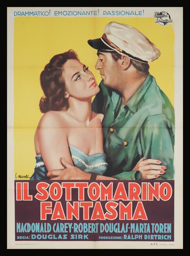 L'immagine riproduce uno dei manifesti conservati presso la Mediateca Regionale Pugliese (vedi Note). Si tratta di uno dei manifesti del film “Il sottomarino fantasma” del 1950 per la regia di Douglas Sirk. La firma che leggiamo in basso a sinistra appartiene all’illustratore Mercelli. Indiscussi qui i due protagonisti immortalati in un momento sicuramente intenso, sensazione che lo spettatore percepisce a partire dagli sguardi tra i due e dall'abbraccio carico di forza. Marcelli riesce a rendere tutta la tridimensionalità dei corpi dei personaggi grazie alla prospettiva. Lo sfondo è semplice, una tinta unita giallina che mette in risalto i colori utilizzati per gli abiti. Nella parte inferiore vi sono il titolo a caratteri grandi e sotto i nomi degli attori e i credits...