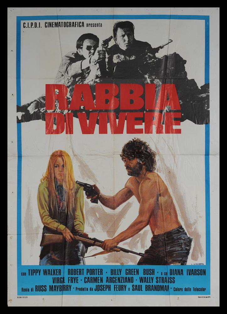 L'immagine riproduce uno dei manifesti conservati presso la Mediateca Regionale Pugliese (vedi Note). Si tratta di uno dei manifesti del film americano “Rabbia da vivere". L’illustrazione è a firma di Luciano Crovato (Crovato), come si evince dalla firma in basso a destra. Lo stile di Crovato si riconosce in più opere realizzate negli anni '70: uno stile realistico e piuttosto crudo, asciutto, contraddistingue anche questa composizione, fatta di pochi elementi narrativi, suddivisi nello spazio. Al centro, Billy Green Bush e Tippy Walker sono raffigurati dal pittore, a colori, in un momento di tensione, in alto in bianco e nero una scena tratta dal film, su cui insiste il grande titolo in rosso: entrambi i momenti rendono così l'ambientazione poliziesca del film, nonosta...